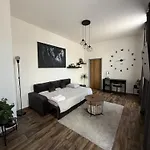 Apartman Pardubice * パルドゥビツェ